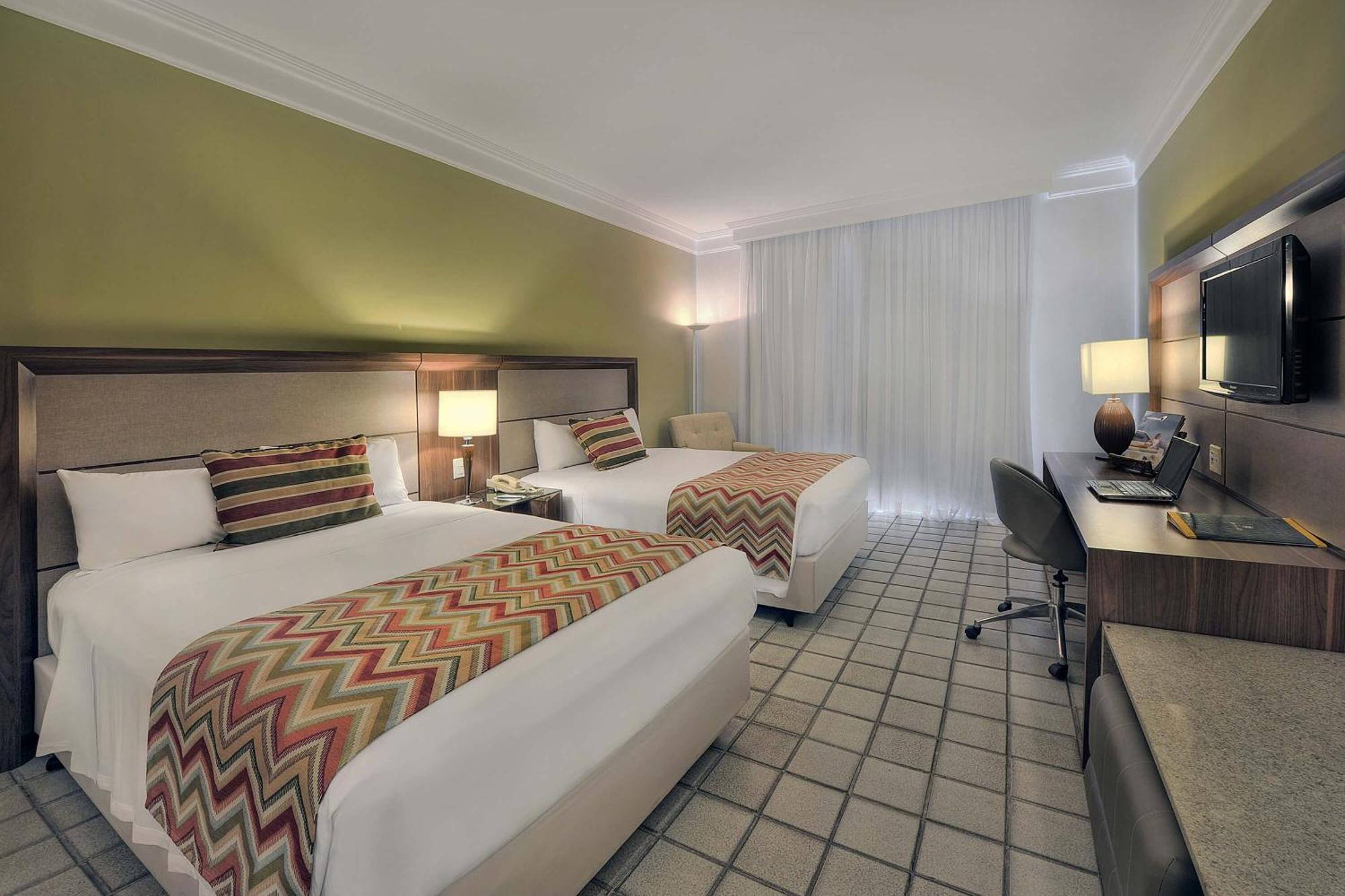 Hotel Deville Prime 살바도르 외부 사진 A room at the Hilton San Francisco Airport